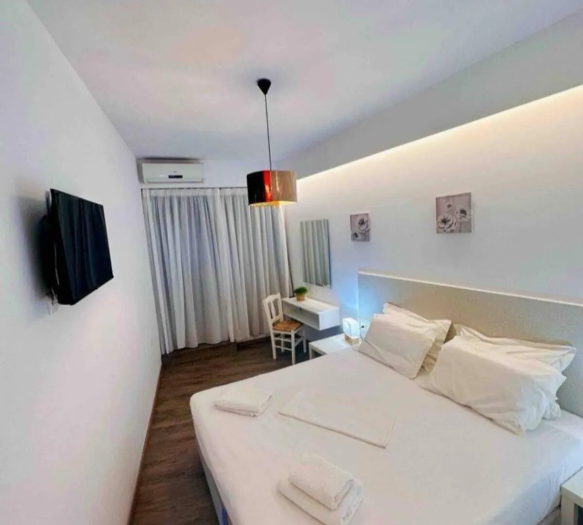Breeze - Seafront Apartment Rethymno   Rethymno (Crete)